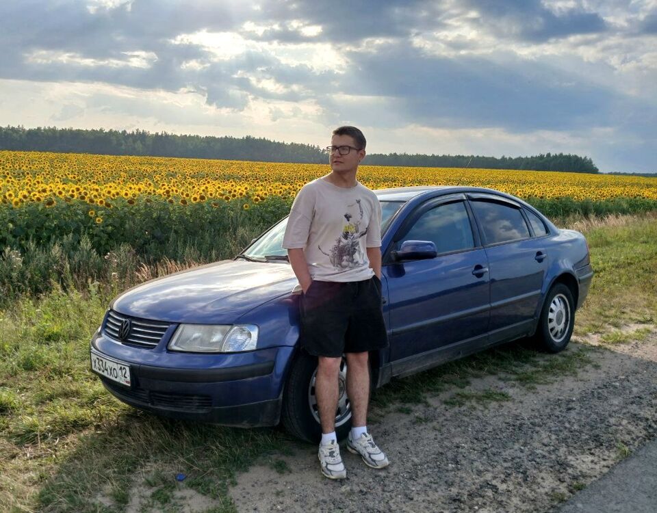  52884498  , 21 ,     