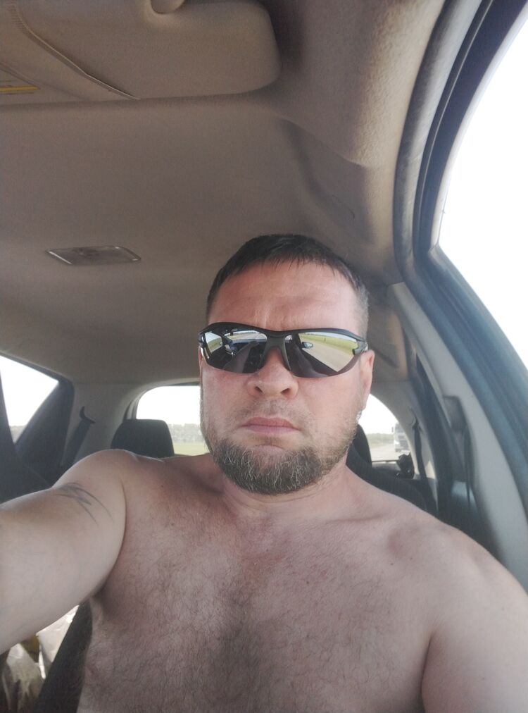  ,   Aleksus, 46 ,   ,   