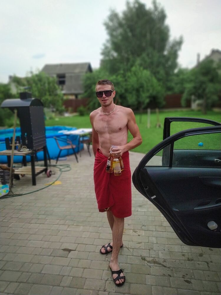  29858358  Alexey, 31 ,    
