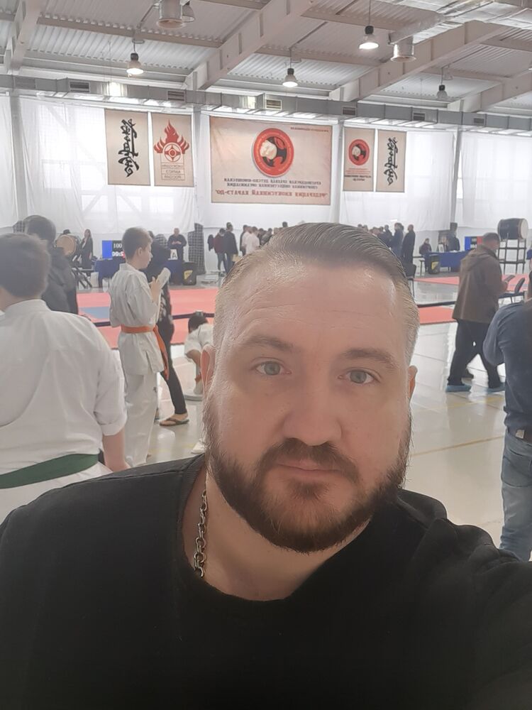  31602648  , 42 ,    