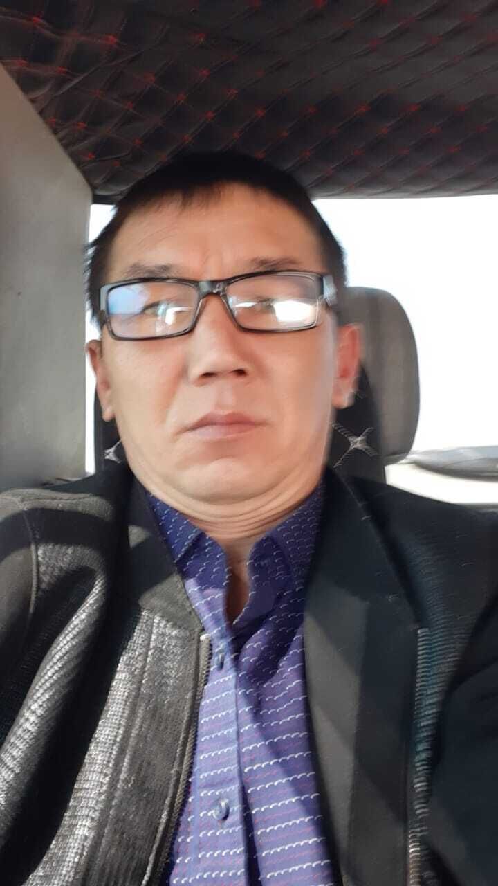  28433688  , 42 ,    