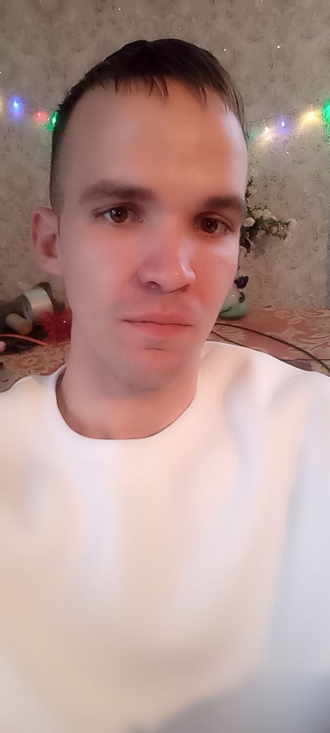  40561648  , 27 ,    