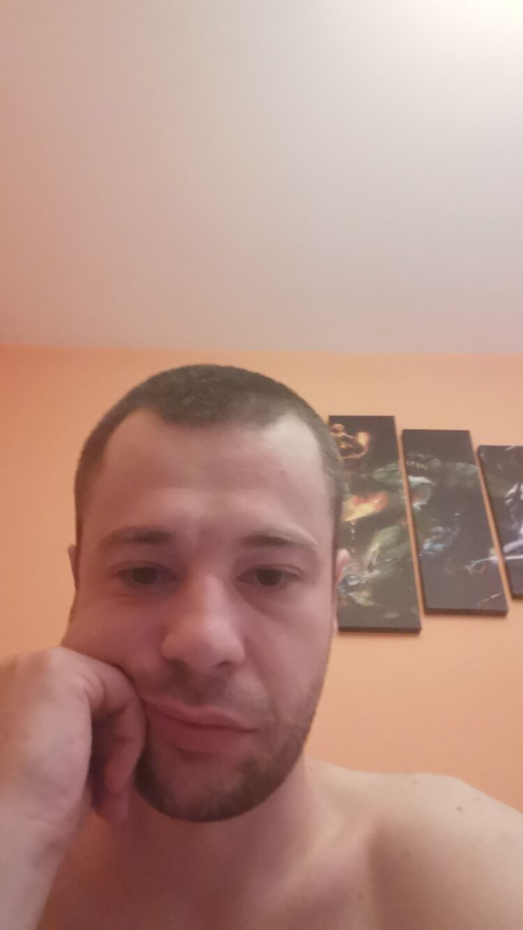  44120488  Kris, 34 ,    Veliko Turnovo