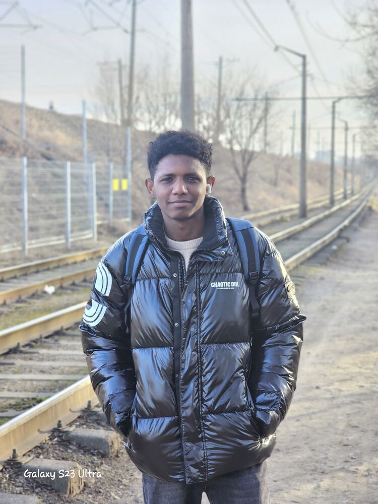  52555718  , 21 ,    -