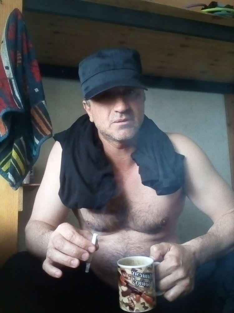  ,   Alek, 50 ,   ,   , c 