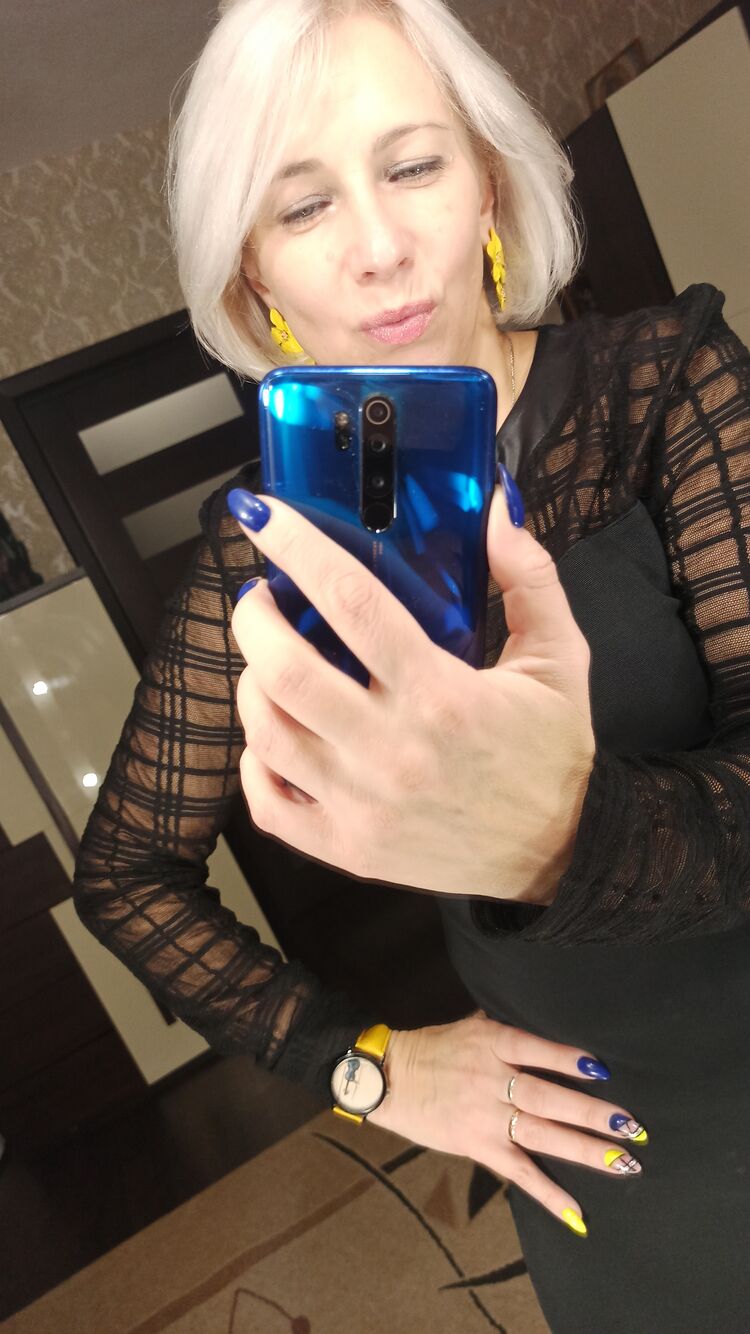  48558148  , 52 ,    