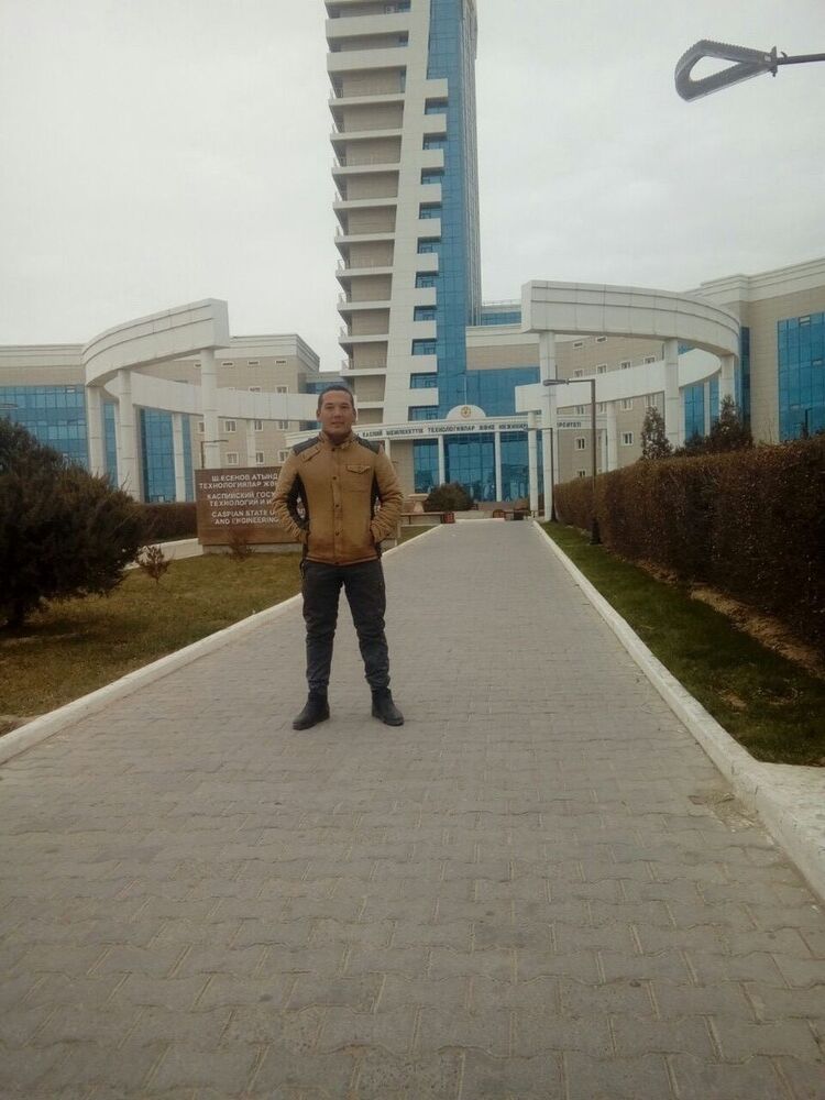  ,   Islambek, 27 ,   ,   , c 