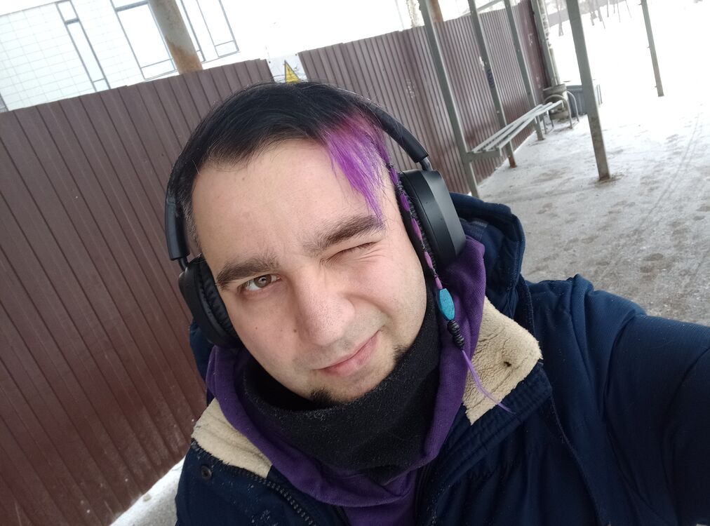  42229678  , 35 ,    