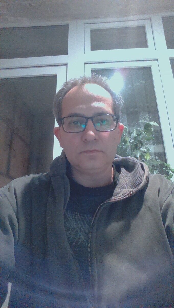  ,   Rovshan, 52 ,   ,   , c 