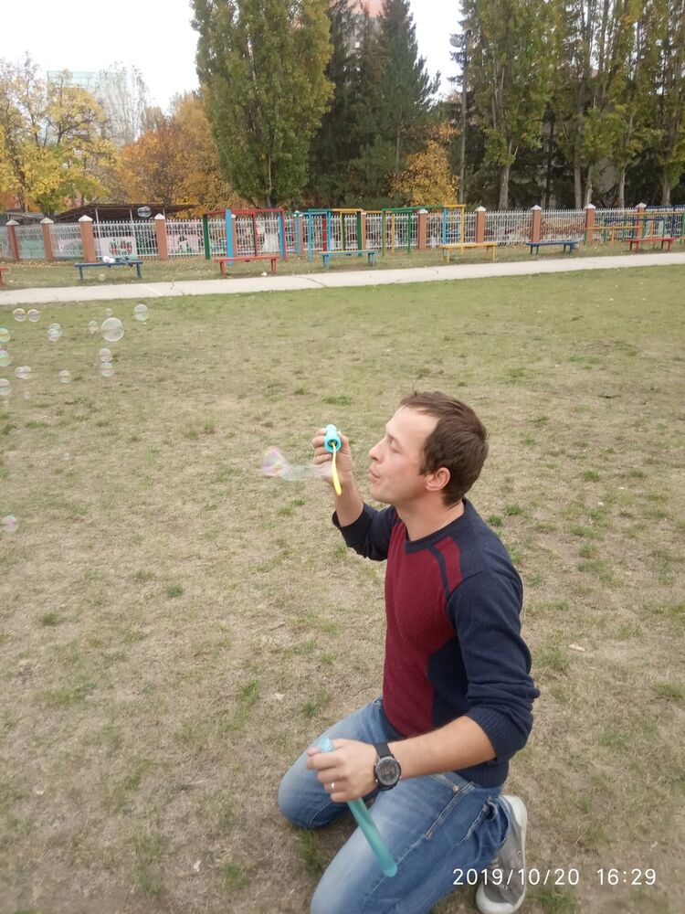  ,   Radu, 41 ,   ,   , c , 