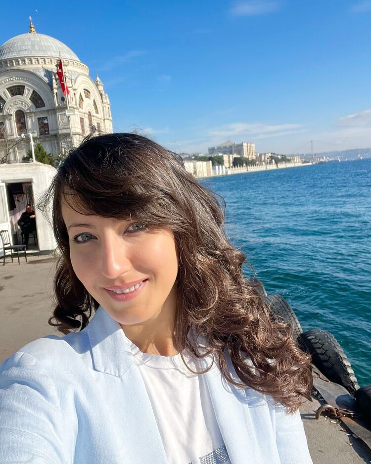  52351368  , 33 ,    -