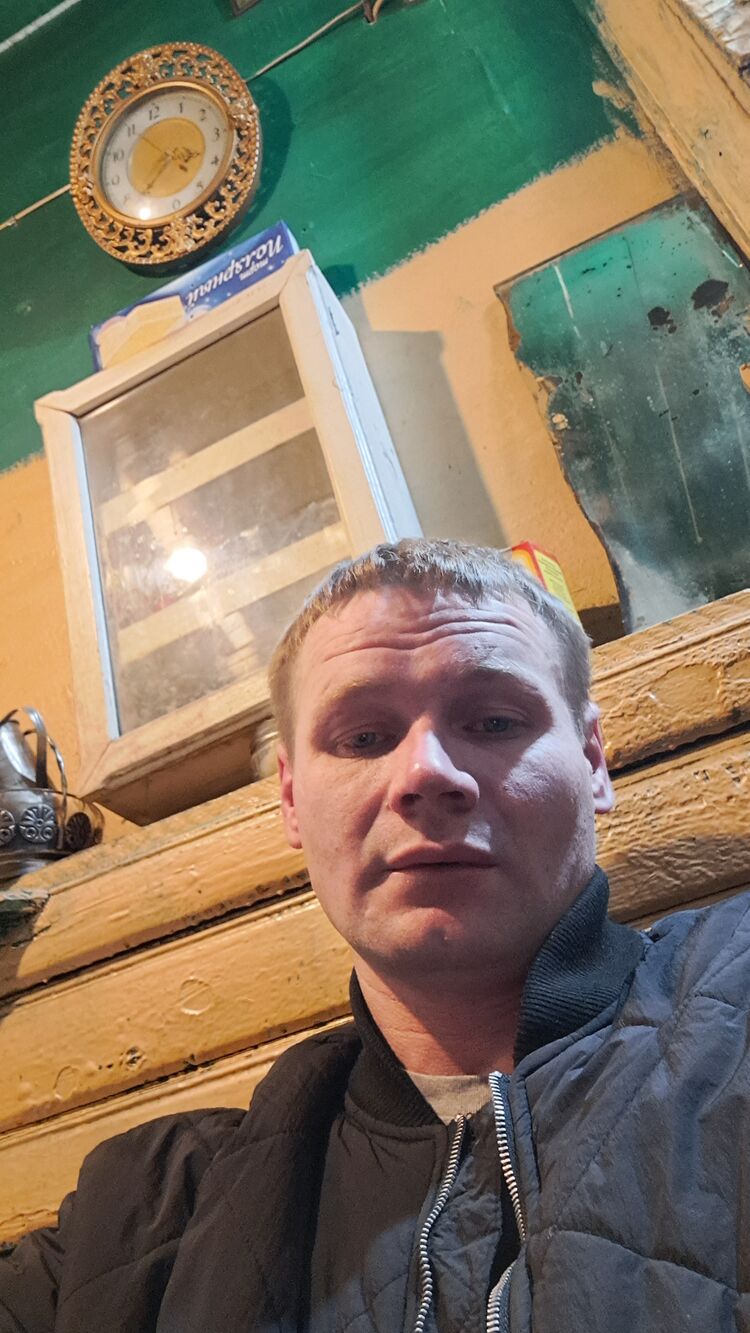  44722428  , 37 ,    