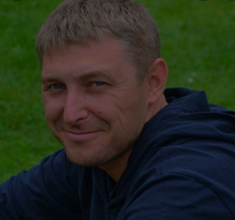 48264638  Aleks, 48 ,    