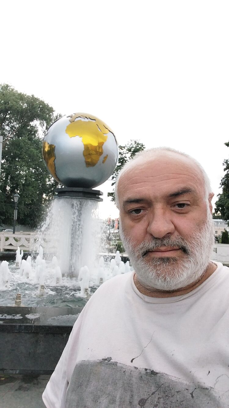  --,   , 49 ,     , c 