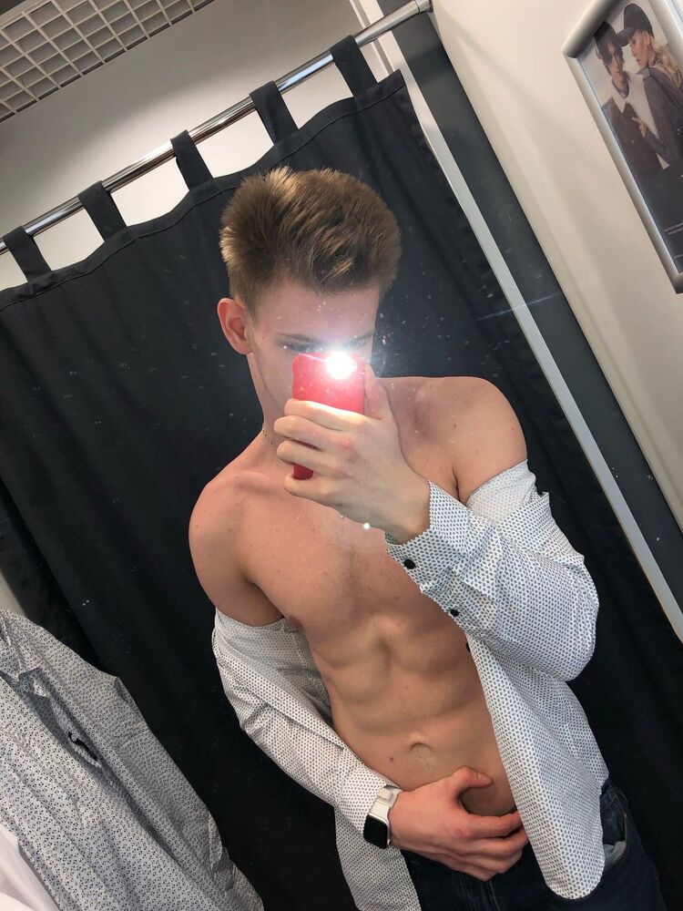  31882668  , 25 ,    -