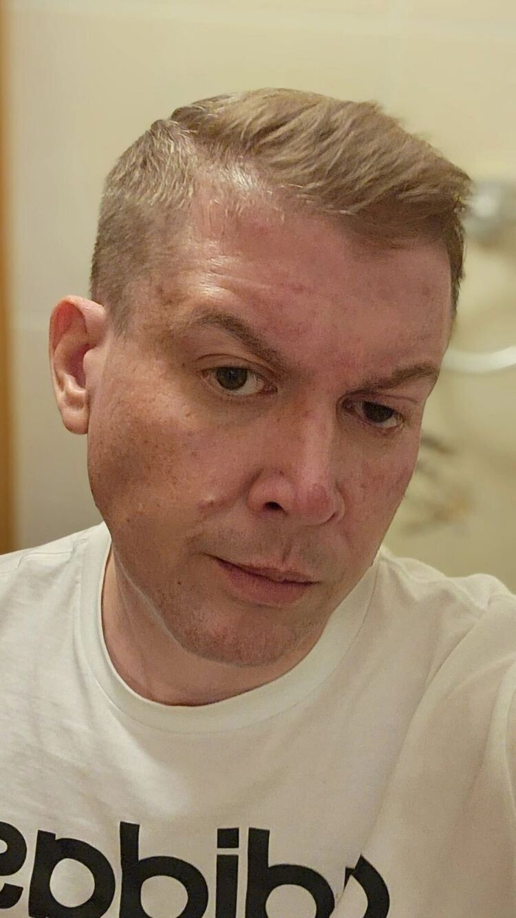  43839948  , 41 ,    