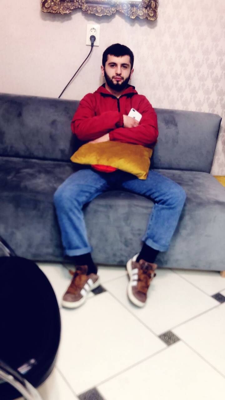  48531298  , 22 ,    