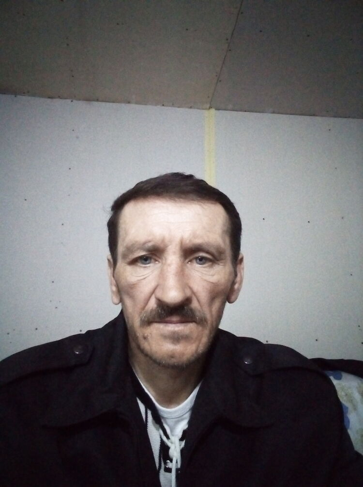  34218958  , 52 ,    