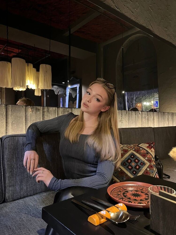 ���� 51993818 ������� Alisha, 22 ����, ���� ���������� � �������������