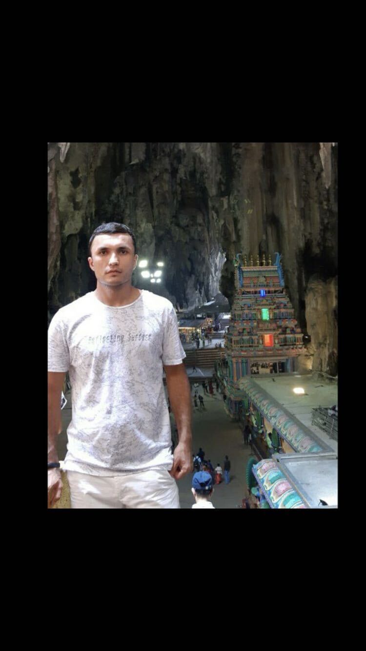  51018738  Oybek, 34 ,    