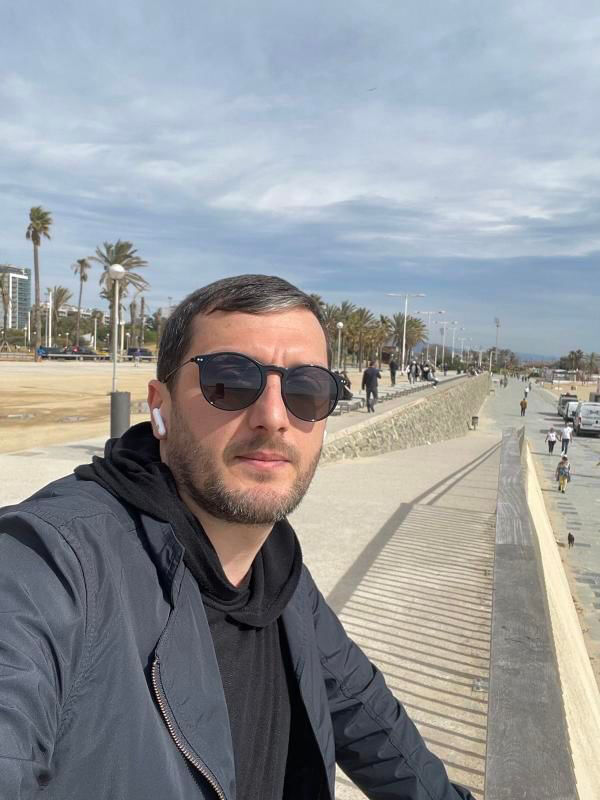  ,   Luka, 39 ,   ,   