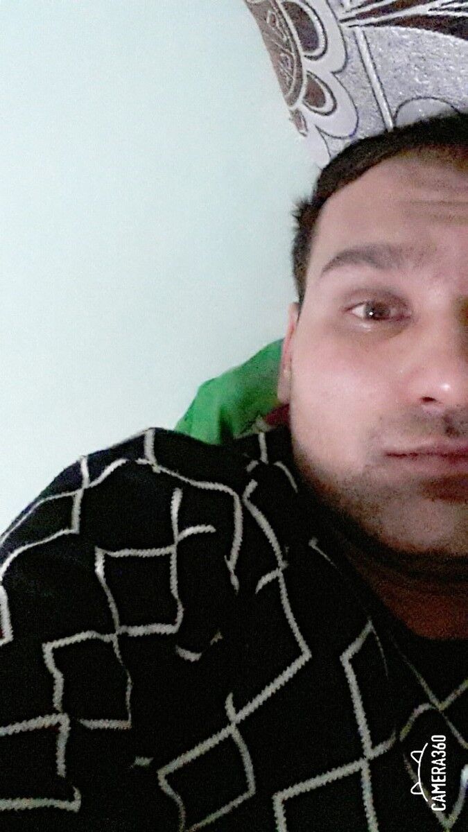  ,   Fardeen, 36 ,   ,   , c , 