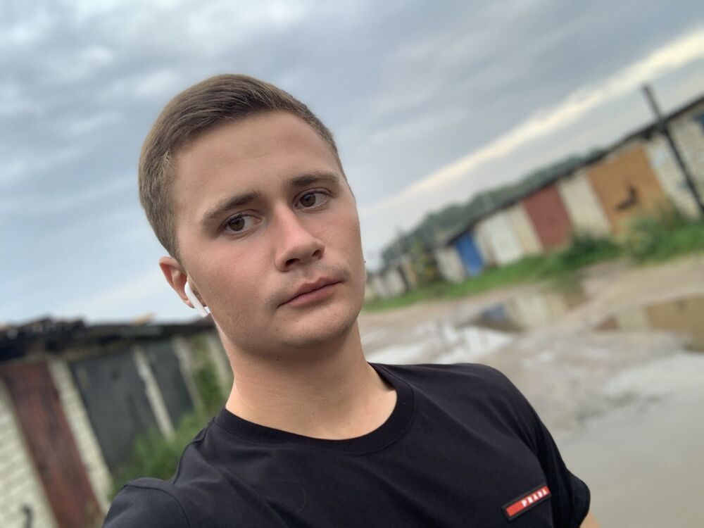  38899448  , 22 ,    
