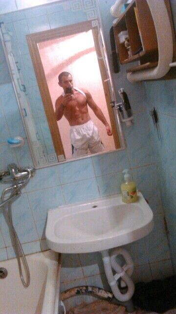  43838998  , 36 ,    