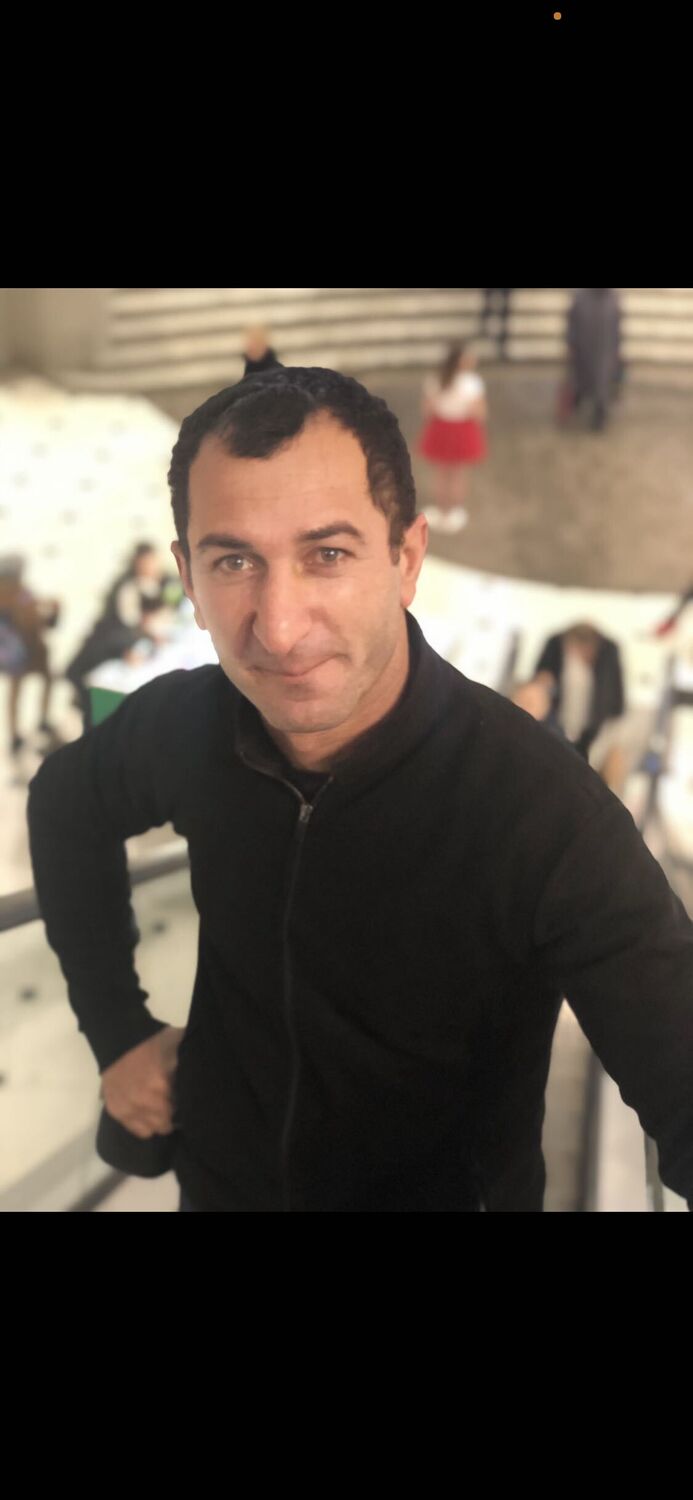  -,   , 42 ,   ,   