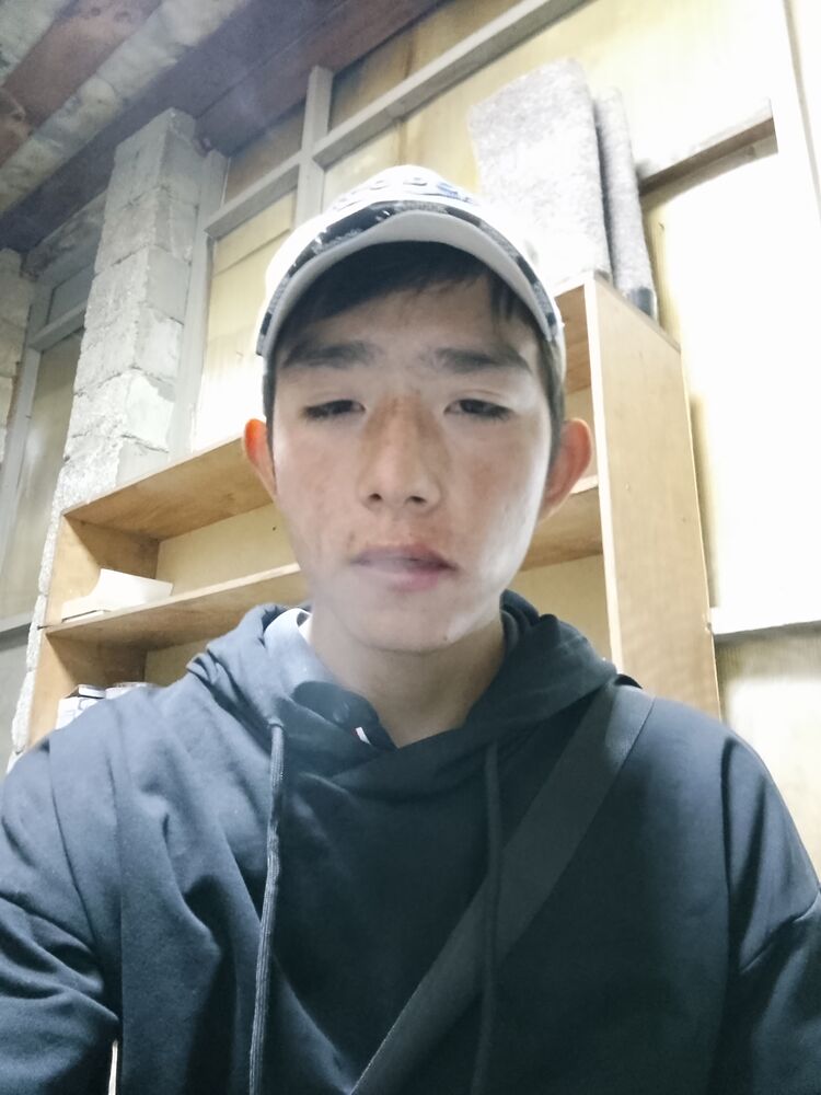  53231618  Dawir, 22 ,    