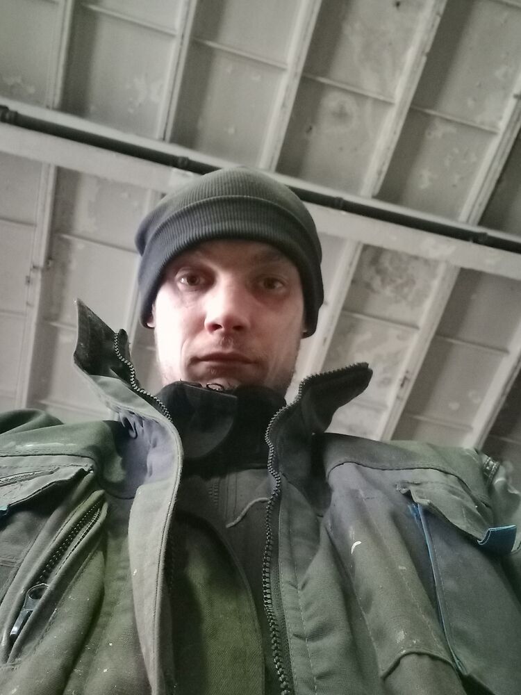  24966728  , 32 ,    