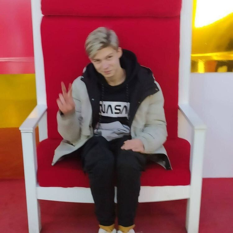 ���� 28541708 ����� ������, 22 ����, ���� ���������� � ���������