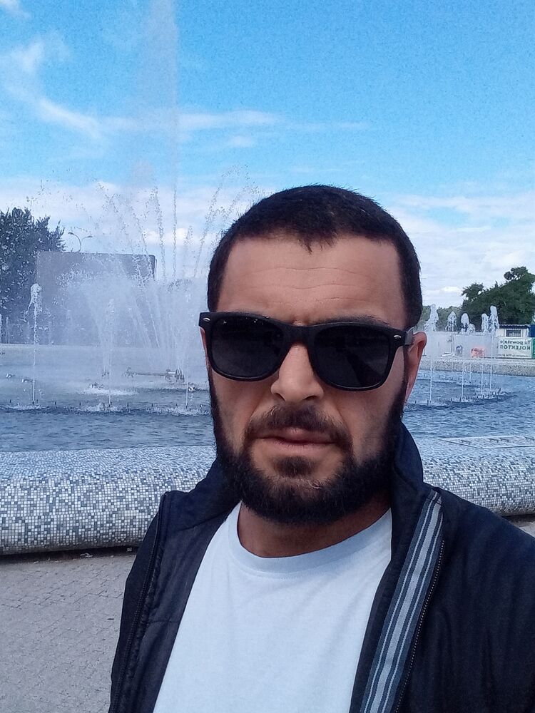  ,   , 40 ,   ,   