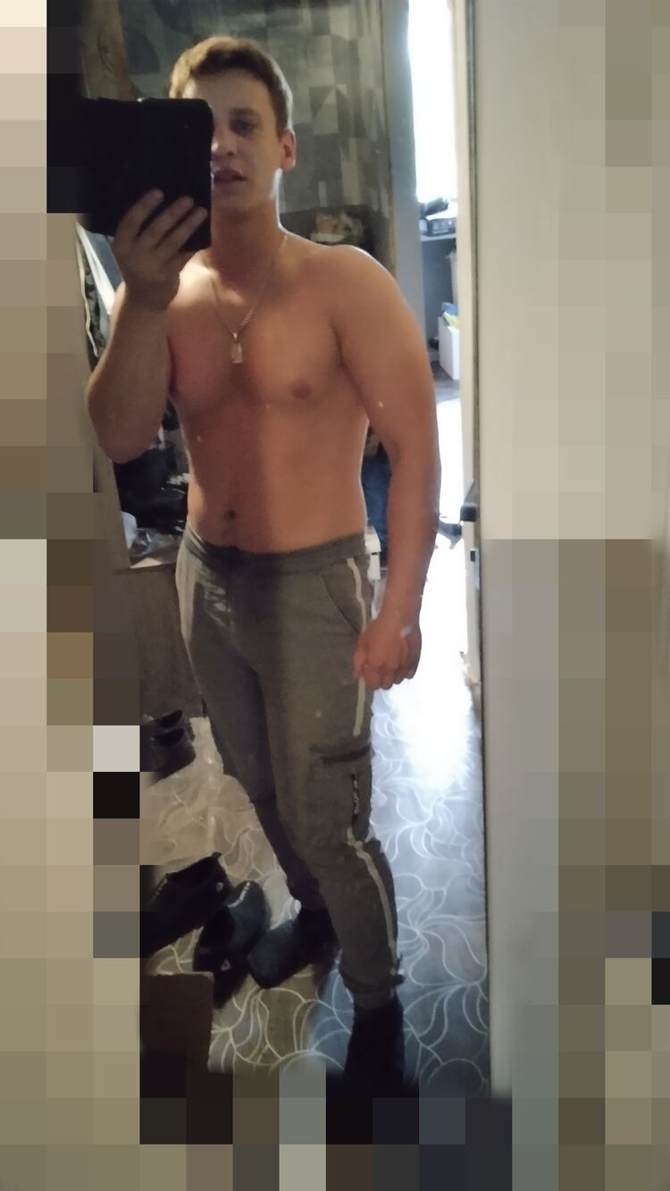  35390778  Nikolay, 26 ,    