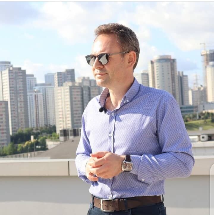  ,   High cowen, 58 ,   ,   