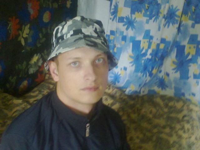  4976588  , 40 ,    