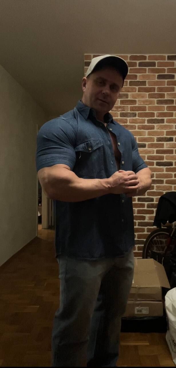  53247868  , 40 ,    