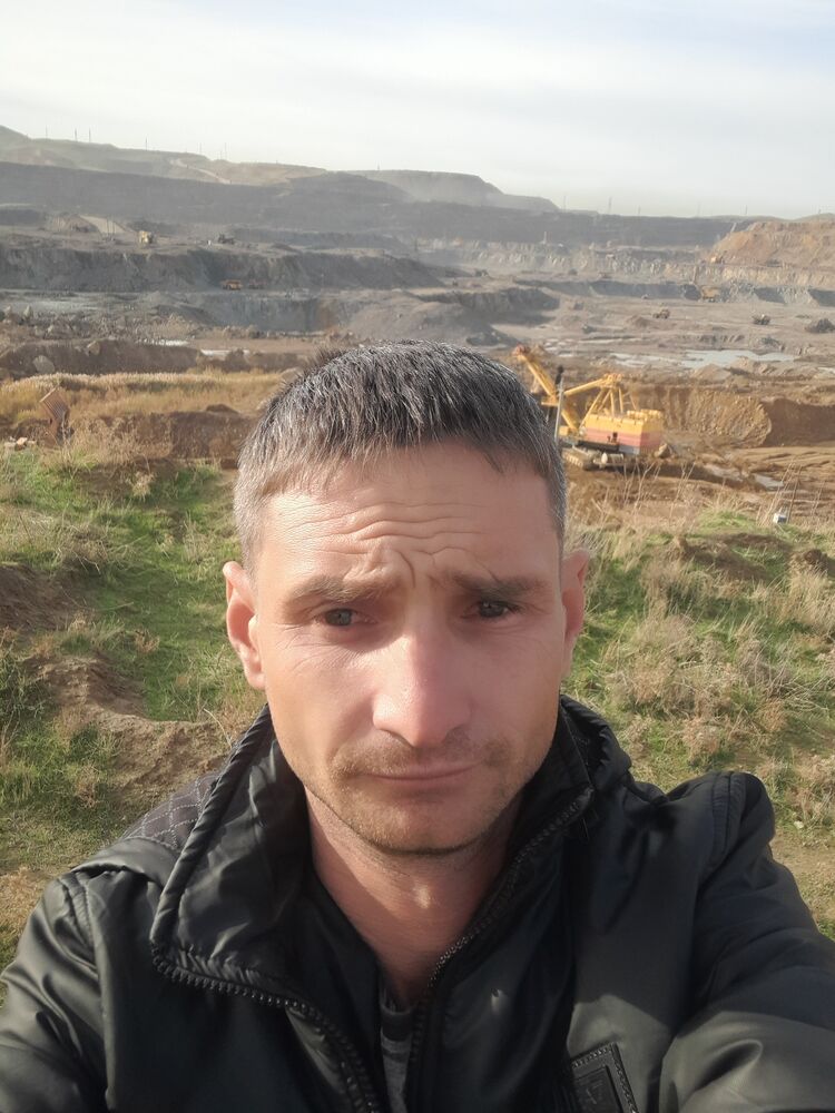  47665068  , 32 ,    