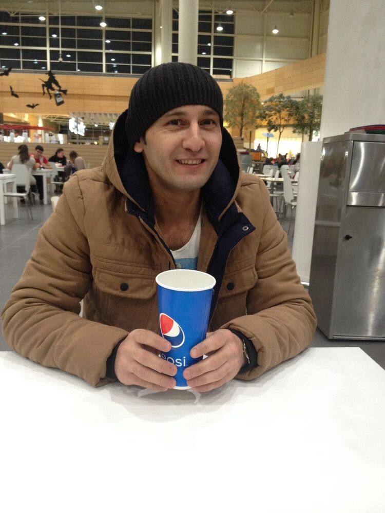  ,   Anik, 38 ,   ,   , c 