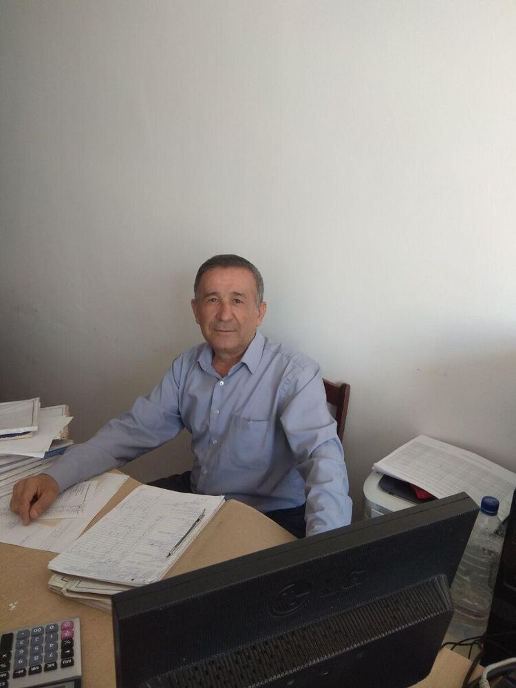  ,   Ulugbek, 51 ,     , c 