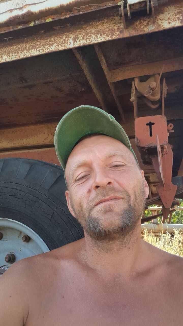  45713088  , 44 ,    
