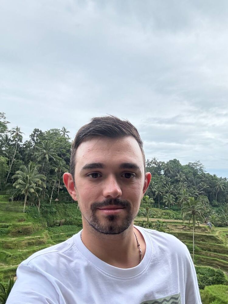  ,   Kolja, 28 ,   ,   