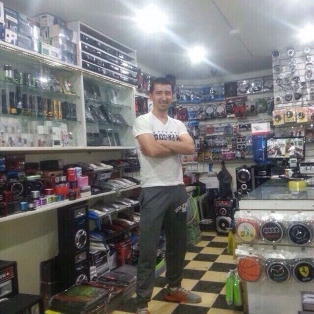  26550578  Hamza, 40 ,    