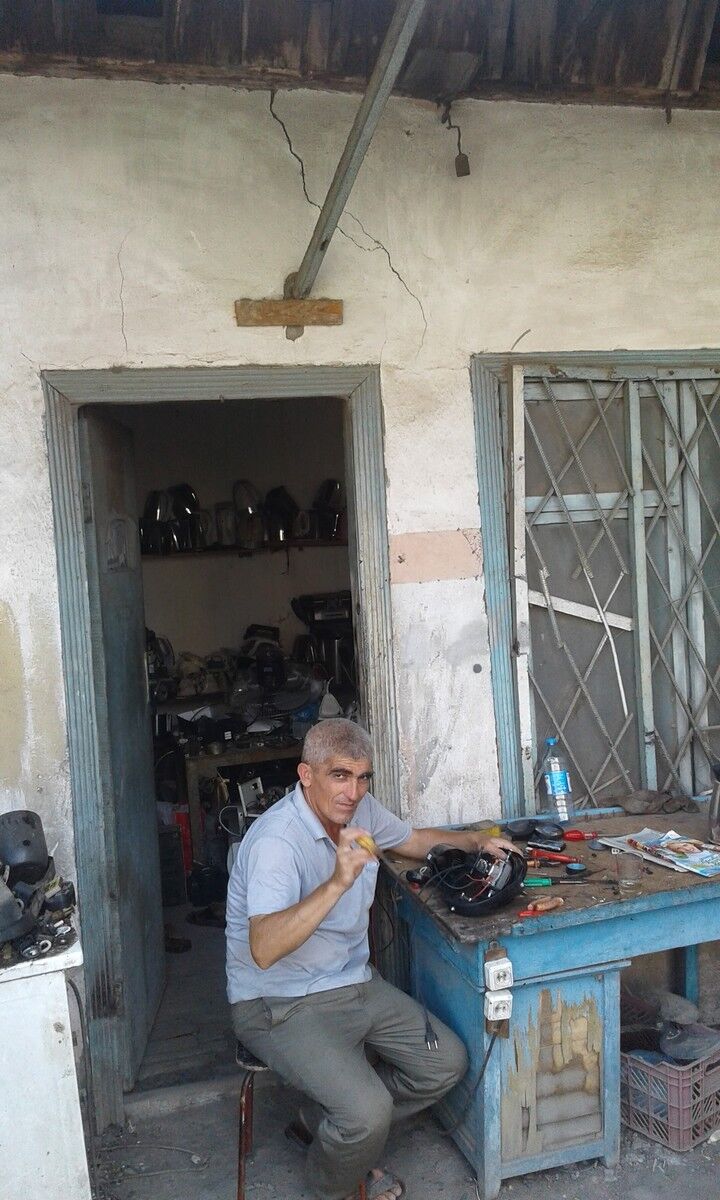  -,   , 60 ,   