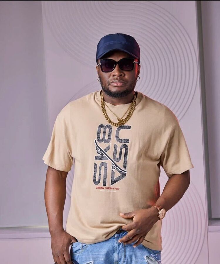 ���� 42772138 ������� Kingsley, 40 ���, ���� ���������� � ������