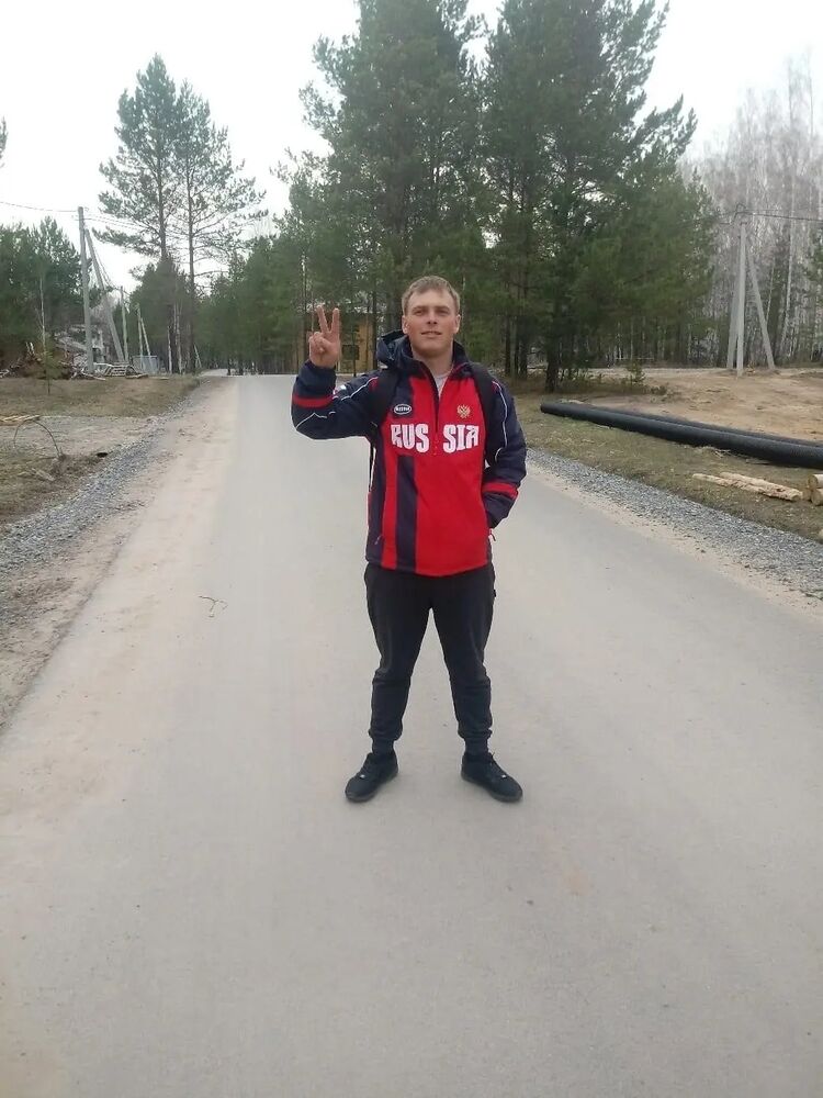  50002848  Volodya, 27 ,    