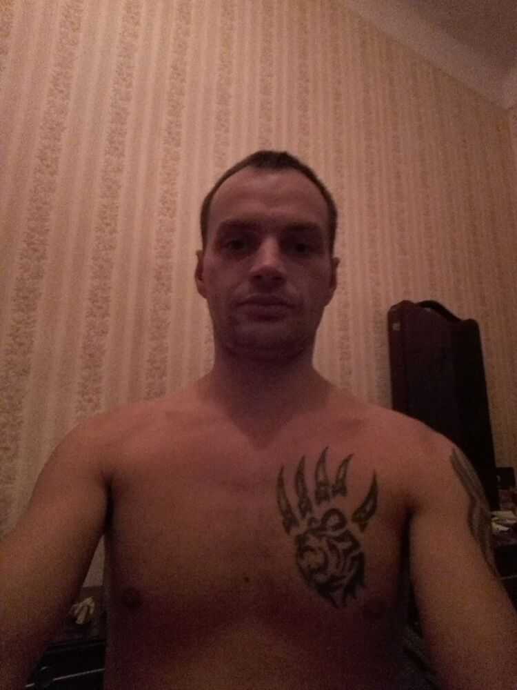  19202968  Kasper, 39 ,    