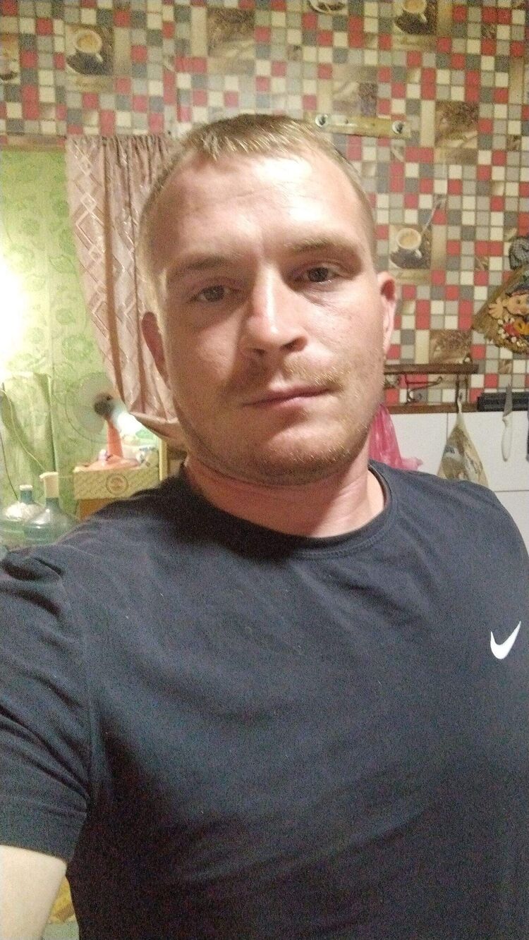  48757798  , 32 ,    