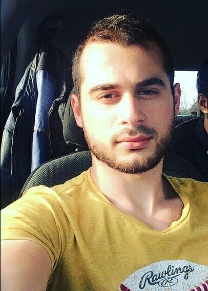  16023938  Anton, 39 ,    -