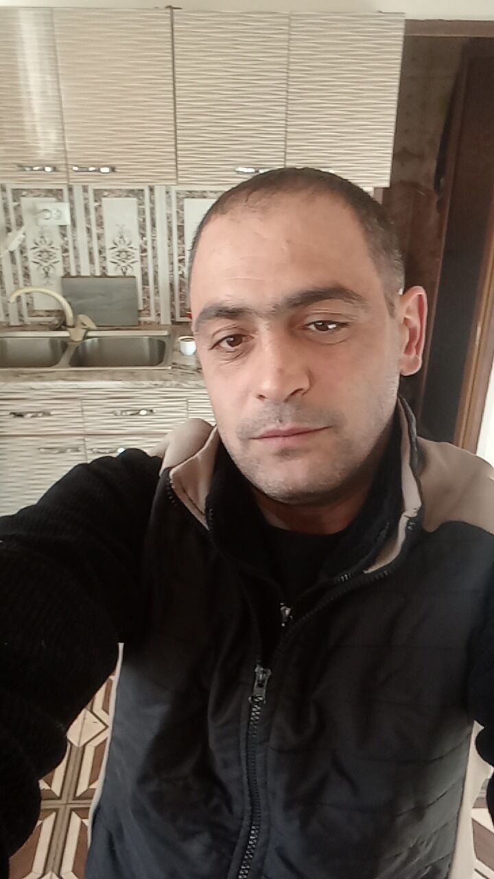 51069298  , 33 ,    